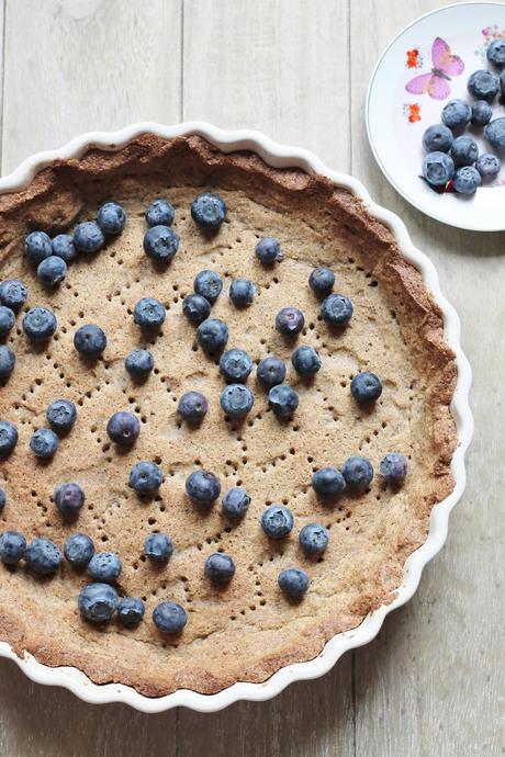 CROSTATA DI GRANO SARACENO, CREMA E MIRTILLI