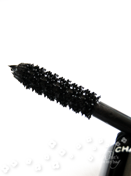 A close up on make up n°238: Chanel, Le Volume mascara