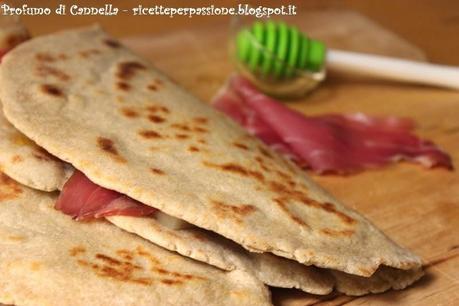 Piadina con farina di orzo - MTC n.40, eccomi!