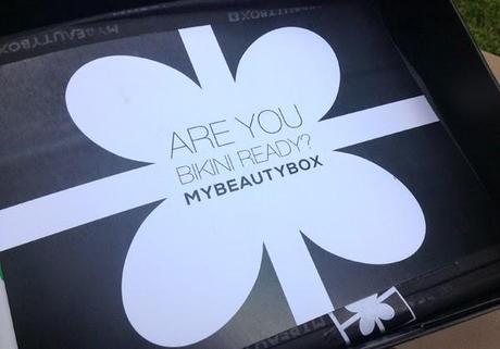 Apriamo&Valutiamo la My Beauty Box di giugno 2014!
