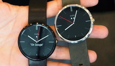 Moto 360 si mostra dal vivo, non sarà disponibile prima dell'estate