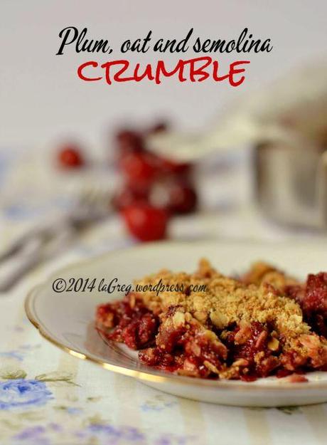 plum and oat crumble