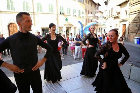 flamenco in piazza del Popolo, foto repertorio