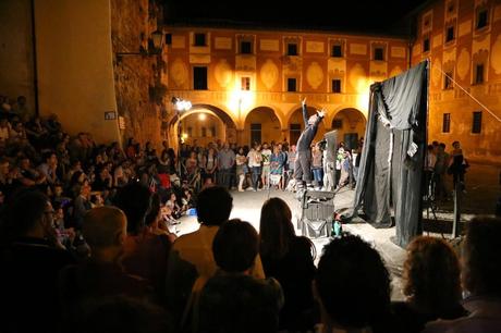 il sabato della Luna (Rocca) è azzurra