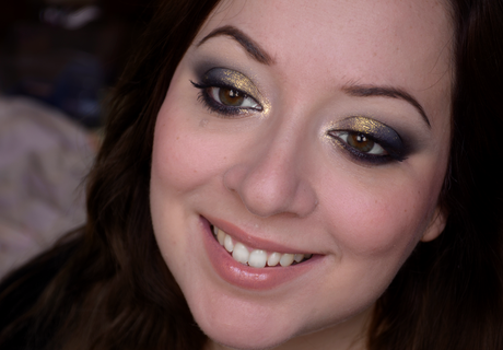 Smokey eyes e labbra beige con Conchiglia di Neve Cosmetics