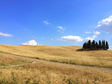 In viaggio verso Montalcino: vespa e street food