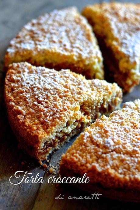 Torta croccante di amaretti