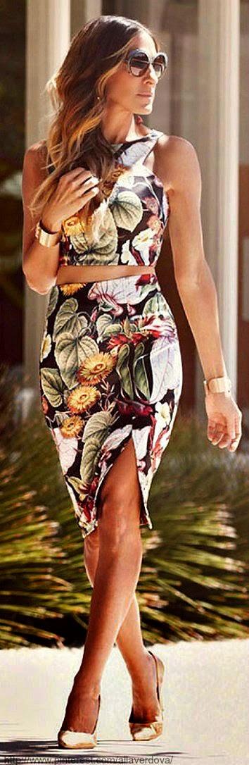 TROPICAL PRINT