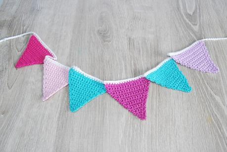 HANDMADE BUNTING CROCHET