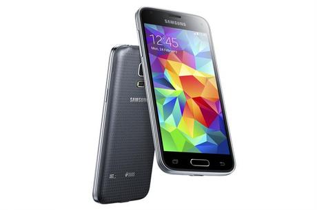 SM G800H GS5 mini Black Duos 2 SAMSUNG GALAXY S5 MINI   caratteristiche, foto e video ufficiale