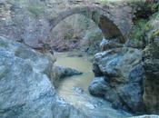 Escursione gratuita torrente Egola Free naturalistic excursion Vulcanic falls torrent