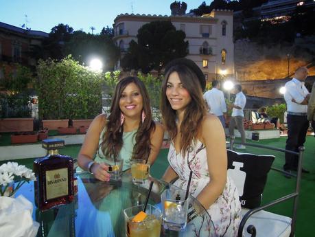 Aperitivo sulla terrazza DiSaronno