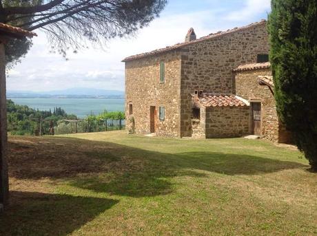 Un'oasi di natura e antiche tradizioni: il Lago Trasimeno