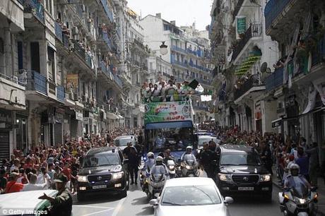 L’Algeria dona il premio della Coppa del Mondo ai poveri in Gaza