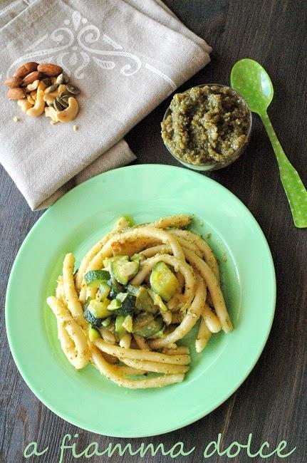 Pesto di frutta secca (veg)