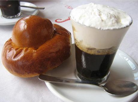 granita di caffè con panna