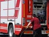 Ferrara Scuolabus fuoco Muore uomo Salvi bambini