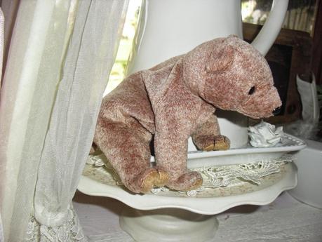 shabby chic orso e punta spilli