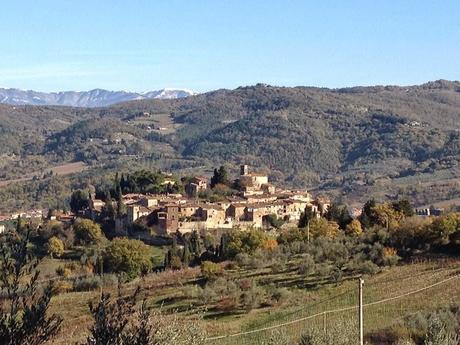 NEL SUGGESTIVO BORGO DI MONTEFIORALLE A LEZIONE DI CUCINA DA STEFANIA