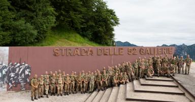 Vicenza/ Monte Pasubio. l’85° RAV “Verona” onora i suoi caduti.