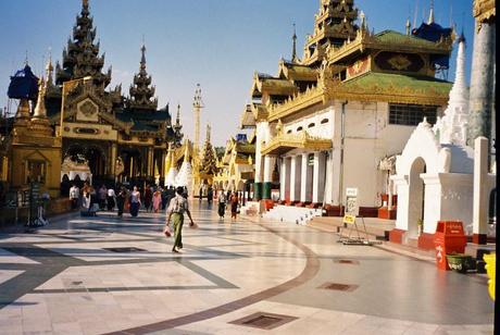 myanmar-pagoda-shwedagon-yangoon
