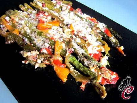 Sautè di asparagi e peperoni alla feta e nocciole: ottimizzazione e recupero di tempo e di risorse