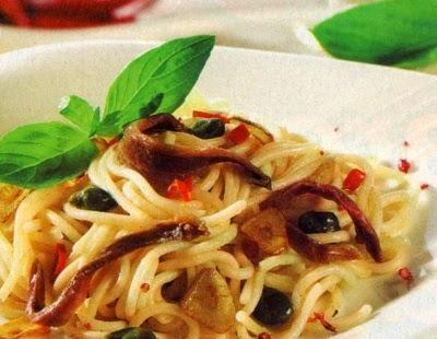 Spaghetti aglio, olio e peperoncino