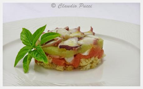 Panzanella scomposta al polpo all'elbana