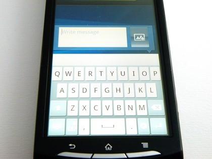 Scheda tecnica Sony Ericsson Xperia NEO