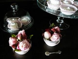 Meringhe e Rose rosa per San Valentino