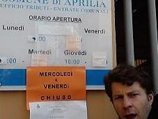 quando apre l'ufficio tributi?