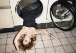 terry-richardson-for-sisley-2010-laundry-girl-580x406