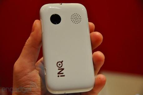 inq cloud touch 20 INQ presenta il Facebook Phone in video [AGGIORNATO]