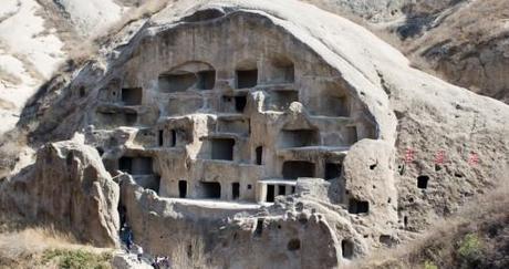 Cave House: vivere nella roccia. Le città nel mondo