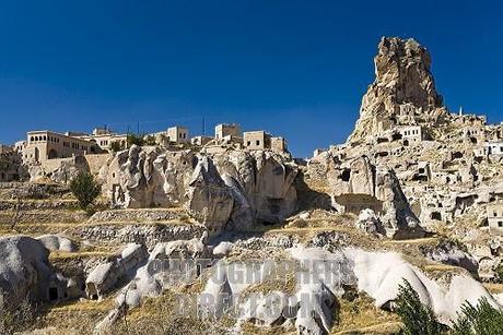 Cave House: vivere nella roccia. Le città nel mondo