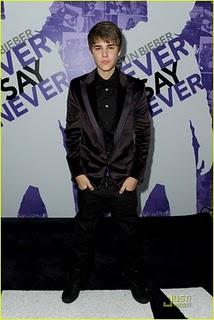 Justin Bieber in D&G; alla Premier di 'Never Say Never'