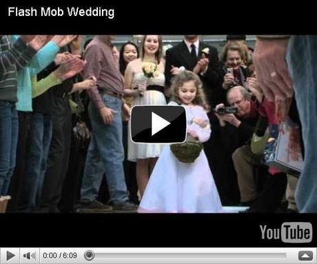 Flash mob matrimoniale al centro commerciale di Boston