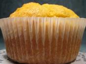 Bakon cormeal muffin