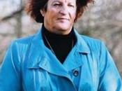 Transessuale trova lavoro perché uomo