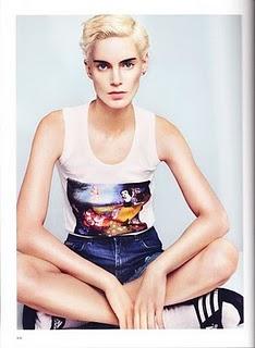 Iris Strubegger in D&G; su Tush