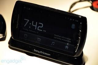 Foto e scheda tecnica del Xperia Play