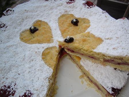 Bakewell Tart: directly from Victorian Era (a little bit earlier...)