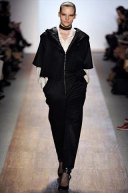 Max Azria Fall/Winter 2011/12