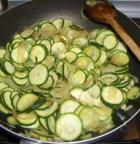 torta di zucchine & cipolle