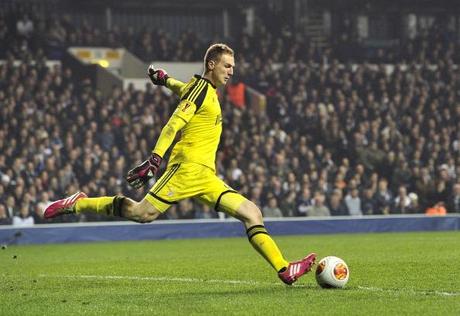 FBL-EUR-C3-TOTTENHAM-BENFICA