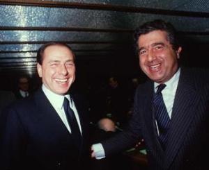 SILVIO BERLUSCONI PARLA CON CARLO DE BENEDETTI