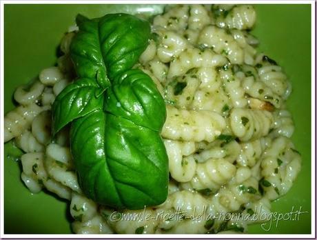 Gnocchetti di semola al pesto di basilico e noci (21)