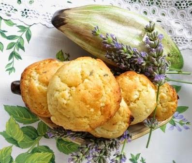 Biscotti alla lavanda e cioccolato bianco