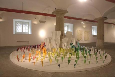 Palazzo Reale invaso da 500 aeroplanini | Foto Blue and Joy Palazzo Reale Napoli