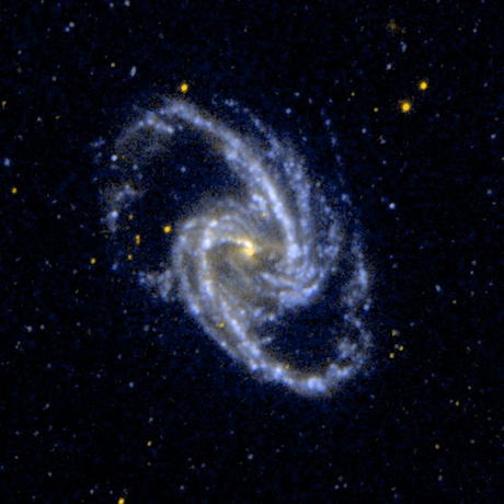 NGC 1365, UN BUCO NERO SUPERMASSICCIO E ‘SUPERVELOCE’